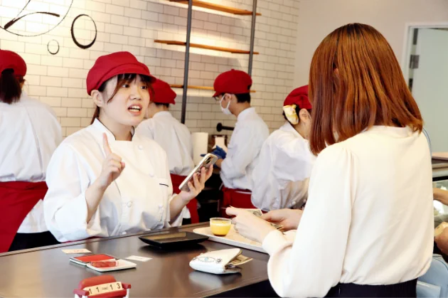 ショップ運営と充実した設備で学べる環境